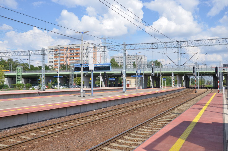 pasażer, peron, linia obwodowa, Warszawa Gdańska, aglomeracja warszawska