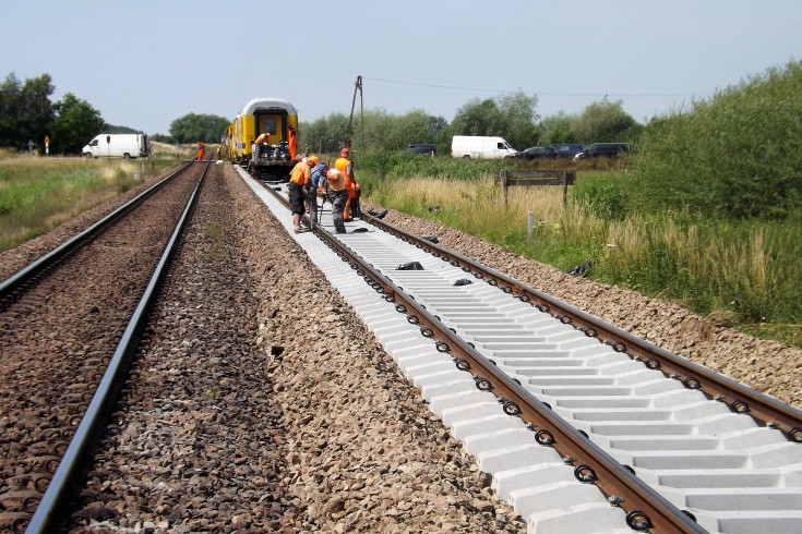 PUN, Zamość, maszyna, nowa infrastruktura, LK72, prace na linii, Hrubieszów