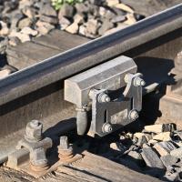 przejazd kolejowo-drogowy, czujniki, rogatka, czujnik