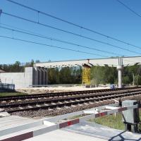 2020-05-27 Kolejny wiadukt drogowy nad torami Centralnej Magistrali Kolejowej