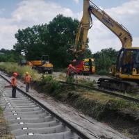 2021-06-07 Bliżej podróży pociągiem z Wrocławia do Świdnicy i pod Ślężę