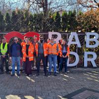 2025-12-02 Budujemy tory, sadzimy drzewa – Polskie Linie Kolejowe S.A. z pozytywnym wpływem na środowisko w ramach największej inwestycji na południu kraju