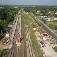 prace budowlane, nowa kładka, nowa infrastruktura, Stryków, węzeł multimodalny