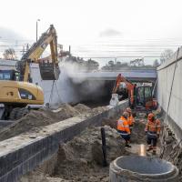 Legionowo, prace budowlane, nowy wiadukt, nowa infrastruktura, ciężki sprzęt