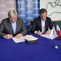 nowy przystanek, podpisanie umowy, nowa infrastruktura, Program Przystankowy, Wronki Zamość