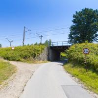 2019-10 Jawiszowice, wiadukt kolejowy nad ul. Kusocińskiego