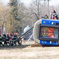 bezpieczeństwo, Legnica, PKP Intercity, straż pożarna, ratownictwo techniczne, awaria, wykolejenie, ratownictwo, wagon, PKP Cargo, ćwiczenia, pożar, ogień, gaszenie pożaru