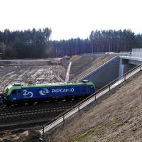 2023-11-16 Rail Baltica: wiadukt nad torami w Łapach zwiększa bezpieczeństwo