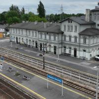 2025-09-16 Kolej na zmiany w Tomaszowie Mazowieckim – rozpoczęła się przebudowa peronów