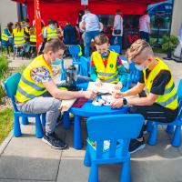 bezpieczny przejazd, kampania społeczna, dzień dziecka, edukacja, edukacja dzieci, dzieci, dziecko, szkoła, wydarzenie plenerowe, stoisko kampanii, ambasadorka bezpieczeństwa, ambasador bezpieczeństwa, ambasadorzy bezpieczeństwa