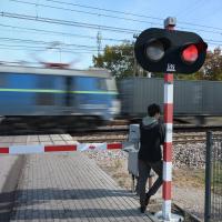 przejazd kolejowo-drogowy, sygnalizacja, rogatka