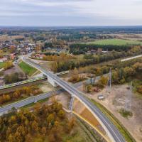 2021-10-27 Łochów zyskał bezpieczną przeprawę nad torami Rail Baltica