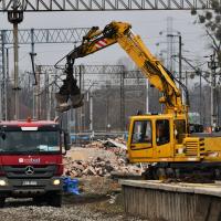 2021-04-09 Warszawa Zachodnia – możliwe podróże oraz prace na peronach i wiadukcie