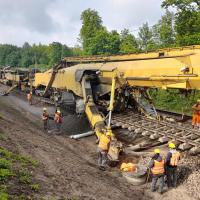2025-05-21 AHM – specjalistka od wymiany torów pracuje między Warszawą a Katowicami