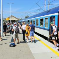 2019-09-04 Ustka – wakacyjni pasażerowie 2100 pociągów korzystali z nowych peronów