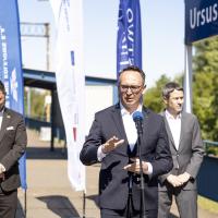 briefing prasowy, przystanek, Klimczak Dariusz, Wyborski Piotr, Warszawa Ursus Północny