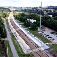 2022-07-29 Zmodernizowane perony w Łuczycach ułatwiają podróże do Krakowa i Kielc