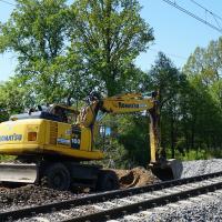 2020-06-03 Wygodniejsze podróże koleją z nowych peronów w Pabianicach i Kolumnie