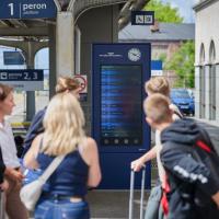 pasażer, peron, podróżny, informacja pasażerska, śląskie, Rybnik, wyświetlacz, KPO, nowy wyświetlacz, CSDIP