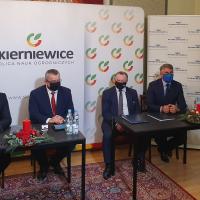 skrzyżowanie bezkolizyjne, Skierniewice, Merchel Ireneusz, Adamczyk Andrzej, podpisanie umowy, nowa infrastruktura