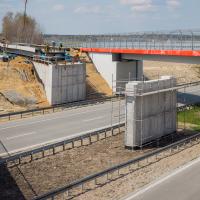 2022-04 wiadukt nad autostradą A1