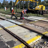 2025-09-16 Kolej na zmiany w Tomaszowie Mazowieckim – rozpoczęła się przebudowa peronów