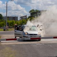 bezpieczny przejazd, wypadek, kampania społeczna, przejazd kolejowo-drogowy, wypadek na przejeździe, wydarzenie plenerowe, symulacja zderzenia, służby ratownicze