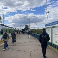 pasażer, peron, pociąg, przystanek, Warszawa Ursus Północny