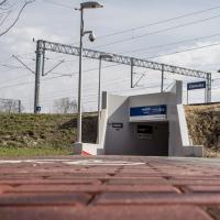 peron, modernizacja, E75, przejście podziemne, Zielonka, tor, infrastruktura kolejowa