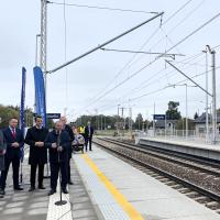 nowy przystanek, Merchel Ireneusz, briefing prasowy, Bittel Andrzej, nowa infrastruktura, Program Przystankowy, Józefin