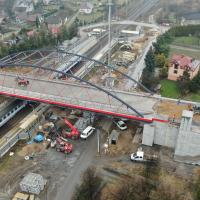 2023-04-21 Śląskie. Wiadukty i przejścia pod torami zwiększają bezpieczeństwo pieszych i kierowców