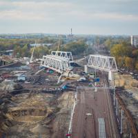 2025-10-24 Dobre zmiany na kolejowej mapie Katowic. Są już nowe tory, wiadukty i peron