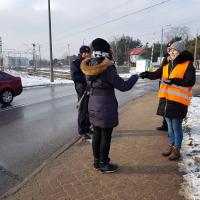 akcja ulotkowa, szlaban na ryzyko, Legionowo, żółta naklejka, ferie zimowe