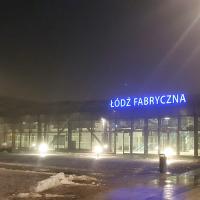 2021-12-31 Łódź Fabryczna zaświeciła w sylwestra