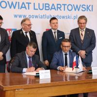 kładka, Lubartów, nowa infrastruktura, umowa na budowę, Starostwo Powiatowe w Lubartowie