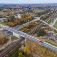 2021-10-27 Łochów zyskał bezpieczną przeprawę nad torami Rail Baltica