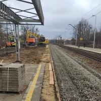 2020-02-27 PLK na stacjach Łódź Żabieniec i Zgierz zwiększają dostępność do kolei