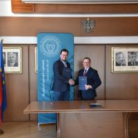 2026-02-04 PKP Polskie Linie Kolejowe S.A. i Wydział Inżynierii Lądowej Politechniki Warszawskiej łączą siły na rzecz kształcenia przyszłych inżynierów kolejnictwa