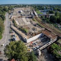 2025-08-08 Kolej w Katowicach zmienia się nie do poznania. Codziennie 1000 pracowników na budowie