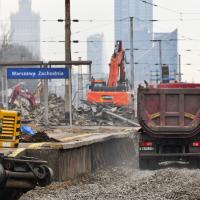 2021-04-09 Warszawa Zachodnia – możliwe podróże oraz prace na peronach i wiadukcie