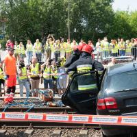 bezpieczny przejazd, symulacja, zderzenie, wypadek, przejazd kolejowo-drogowy, szlaban na ryzyko, symulacja zderzenia, akcja ratunkowa