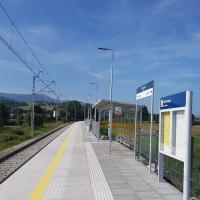 2019-07-25 Lepsze podróże w Beskid Żywiecki. Nowe perony na trasie od Żywca do Zwardonia