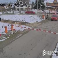 bezpieczny przejazd, kampania społeczna, przejazd kolejowo-drogowy, monitoring, monitoring na przejazdach, rogatka