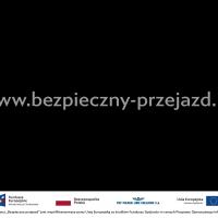 bezpieczny przejazd, bezpieczeństwo, spot, wideo, tv, kampania społeczna, przejazd kolejowo-drogowy, szlaban na ryzyko, ambasadorka bezpieczeństwa