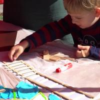 SOK, Straż Ochrony Kolei, bezpieczny przejazd, wideo, kampania społeczna, szlaban na ryzyko, edukacja, edukacja dzieci, dzieci, materiał filmowy, materiał promocyjny, wydarzenie plenerowe, stoisko, stoisko kampanii, edukacja dorosłych