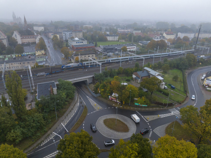 E59, CEF, budowa peronu, Stargard, przebudowa wiaduktu, prace przy wiadukcie, LCS Stargard, Poznań-Szczecin