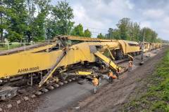 LK1, Piotrków Trybunalski, utrzymanie, wymiana toru, maszyna AHM, Baby