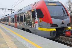 LCS, pociąg, ŁKA, nowy przystanek, nowy peron, Sierakowice Skierniewickie