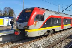 pociąg, ŁKA, nowy przystanek, nowa infrastruktura, Program Przystankowy, Izabelów