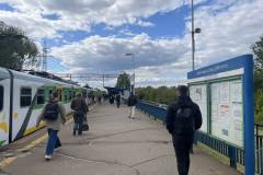 pasażer, peron, pociąg, przystanek, Warszawa Ursus Północny